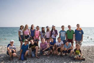Дети работников АО "ЭНЕРГОСЕРВИС" вернулись с моря